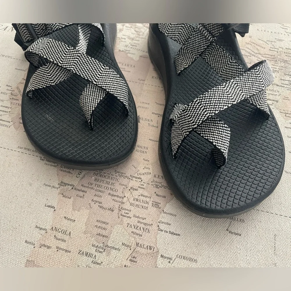 Chaco Toe Ring ZCloud Hiking Women's Sandals Size 8W - Picture 4 of 9